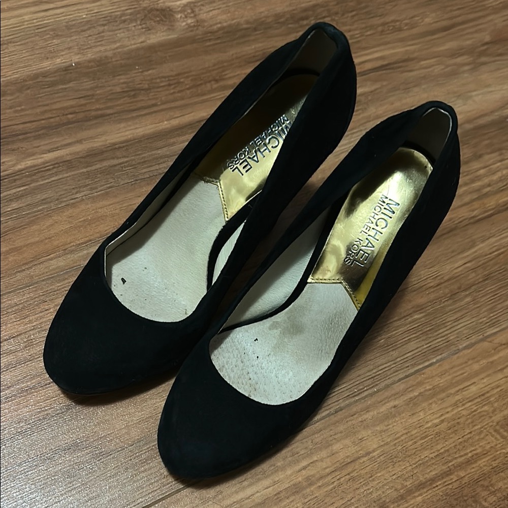 Michael Kors Velvet Black Heels Classic Court Style